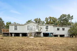 295 Wesley Chapel Ln, Cross Junction, VA 22625 - Photo 1