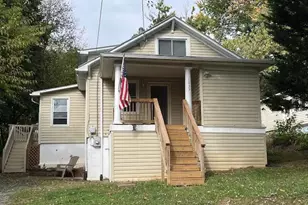 1033 Sunnyside Dr, Winchester, VA 22603 - Photo 1