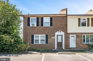 406 Carroll Dr, Stephens City, VA 22655 - Photo 1