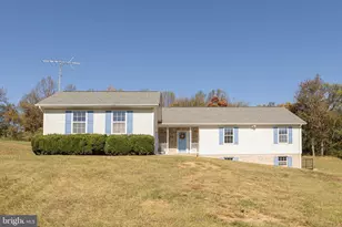 1039 Hiatt Rd, Winchester, VA 22603 - Photo 1
