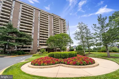 1800 Old Meadow Road #520, McLean, VA 22102 - Photo 1