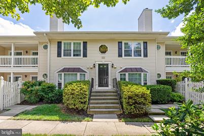 10202 Ashbrooke Court #8, Oakton, VA 22124 - Photo 1