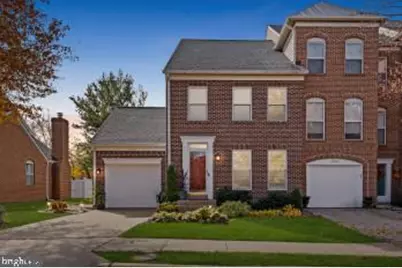 12056 Edgemere Circle, Reston, VA 20190 - Photo 1