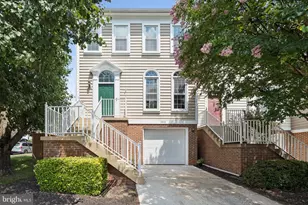 9910 Michael Schar Ct, Vienna, VA 22181 - Photo 1