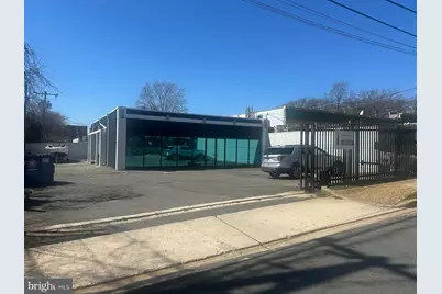 2842 Stuart Drive, Falls Church, VA 22042 - Photo 1