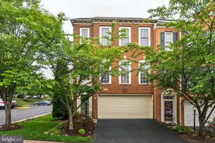 8001 Samuel Wallis St, Lorton, VA 22079 - Photo 1