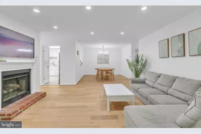 10062 Oakton Terrace Road, Oakton, VA 22124 - Photo 1