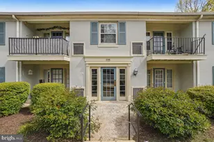 8358 Dunham Ct, Springfield, VA 22152 - Photo 1