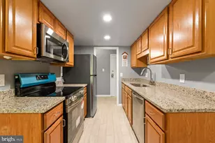 11631 Stoneview Square 11631 Stoneview Square 12C Reston Va 20191, Reston, VA 20191 - Photo 1