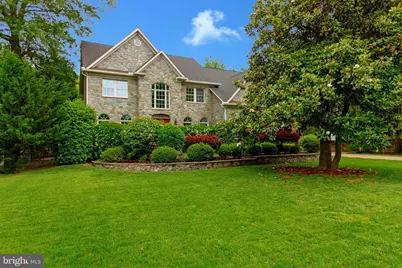 2504 Sherwood Hall Lane, Alexandria, VA 22306 - Photo 1