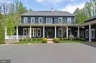 827 Turkey Run Rd, McLean, VA 22101 - Photo 1