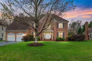 15154 Wetherburn Dr, Centreville, VA 20120 - Photo 1