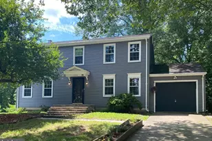 15306 Whispering Glen Ct, Centreville, VA 20120 - Photo 1