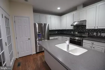 7729 Heritage Woods Way, Annandale, VA 22003 - Photo 1