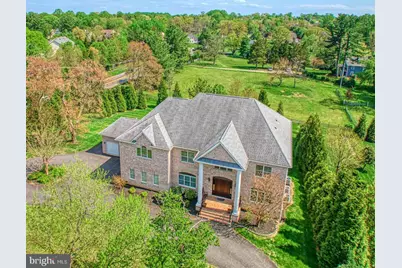 10405 Marbury Road, Oakton, VA 22124 - Photo 1