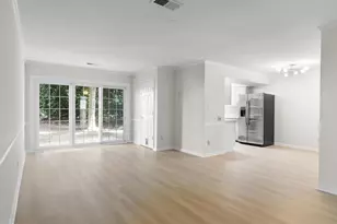 12000 Golf Ridge Ct, Fairfax, VA 22033 - Photo 1