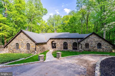 105 Jefferson Run Road, Great Falls, VA 22066 - Photo 1