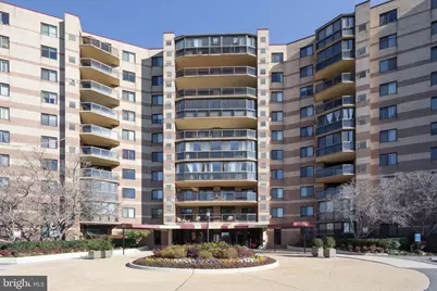 8360 Greensboro Drive #721, McLean, VA 22102 - Photo 1