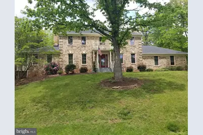 12142 Holly Knoll Circle, Great Falls, VA 22066 - Photo 1