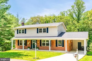 8817 Bridle Wood Dr, Springfield, VA 22152 - Photo 1