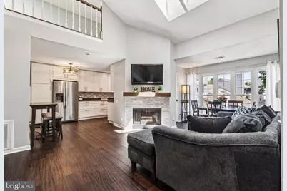 3901 Golf Tee Court #301, Fairfax, VA 22033 - Photo 1