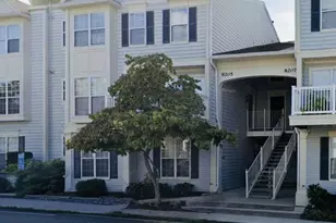 8205 Crossbrook Ct, Lorton, VA 22079 - Photo 1
