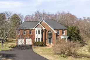 10811 Lockmeade Ct, Great Falls, VA 22066 - Photo 1