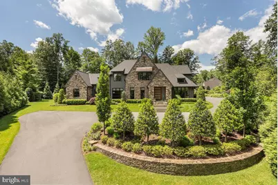 6727 Lucy Lane, McLean, VA 22101 - Photo 1