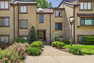 1643 Parkcrest Cir, Reston, VA 20190 - Photo 1