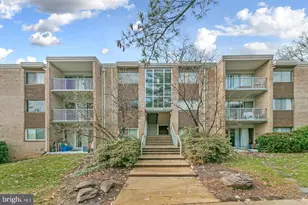 8003 Chanute Pl, Falls Church, VA 22042 - Photo 1