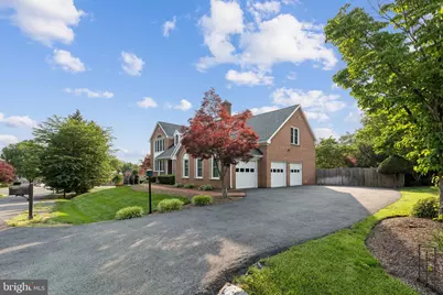 1292 Middleton Court, Vienna, VA 22182 - Photo 1