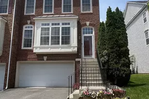 4588 Barringer Pl, Fairfax, VA 22030 - Photo 1