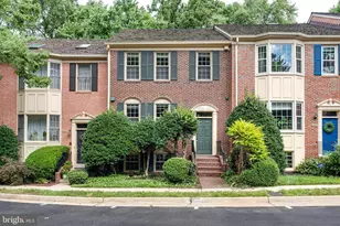 6867 Williamsburg Pond Ct, Falls Church, VA 22043 - Photo 1