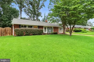 7209 Halifax Pl, Springfield, VA 22150 - Photo 1