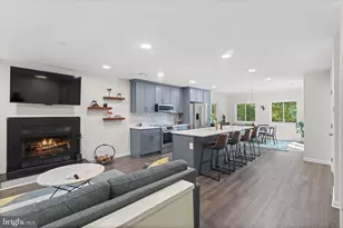 11308 Gatesborough Ln, Reston, VA 20191 - Photo 1