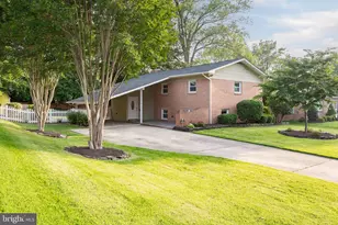 2413 Childs Ln, Alexandria, VA 22308 - Photo 1