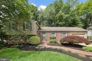 9528 Wallingford Dr, Burke, VA 22015 - Photo 1