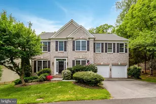 8061 Paper Birch Dr, Lorton, VA 22079 - Photo 1