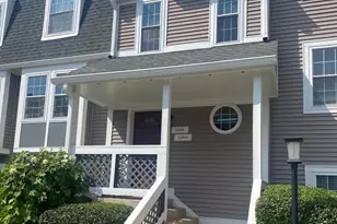12896 Grays Pointe Rd, Fairfax, VA 22033 - Photo 1