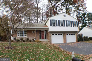 5584 Queen Victoria Ct, Burke, VA 22015 - Photo 1