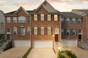 13595 Cedar Run Ln, Herndon, VA 20171 - Photo 1