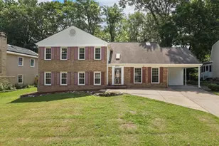 8701 Etta Dr, Springfield, VA 22152 - Photo 1