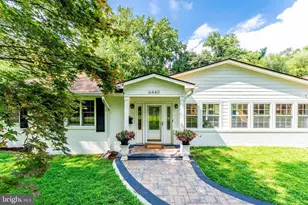 6440 Ichabod Pl, Falls Church, VA 22042 - Photo 1