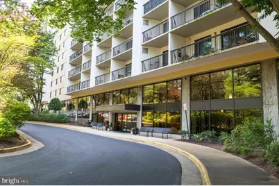 3800 Powell Lane #1022, Falls Church, VA 22041 - Photo 1