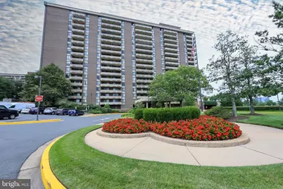 1800 Old Meadow Road #804, McLean, VA 22102 - Photo 1