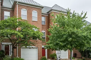 12095 Edgemere Cir, Reston, VA 20190 - Photo 1