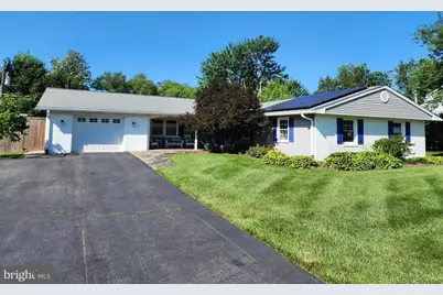 13201 Moss Ranch Lane, Fairfax, VA 22033 - Photo 1