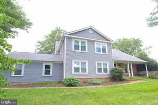 15107 General Stevens Ct, Chantilly, VA 20151 - Photo 1