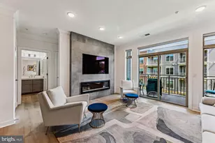 6107 Fairview Farm Dr, Alexandria, VA 22315 - Photo 1