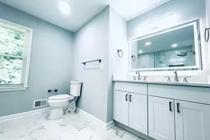 1129 Edward Dr, Great Falls, VA 22066 - Photo 1